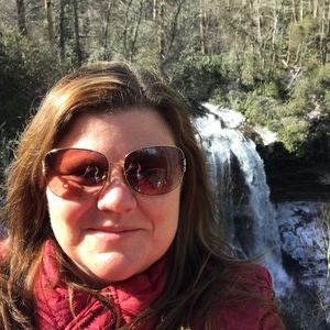 Meet your Posher, Telly